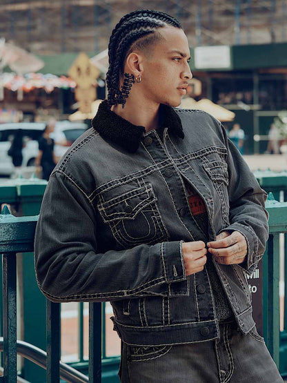chaqueta super t oversized denim sherpa trucker jacket